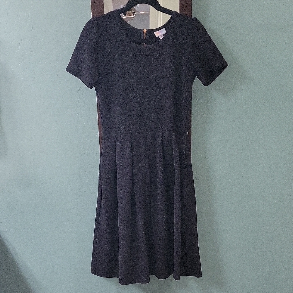 Lularoe Amelia Black Short Sleeve Dress